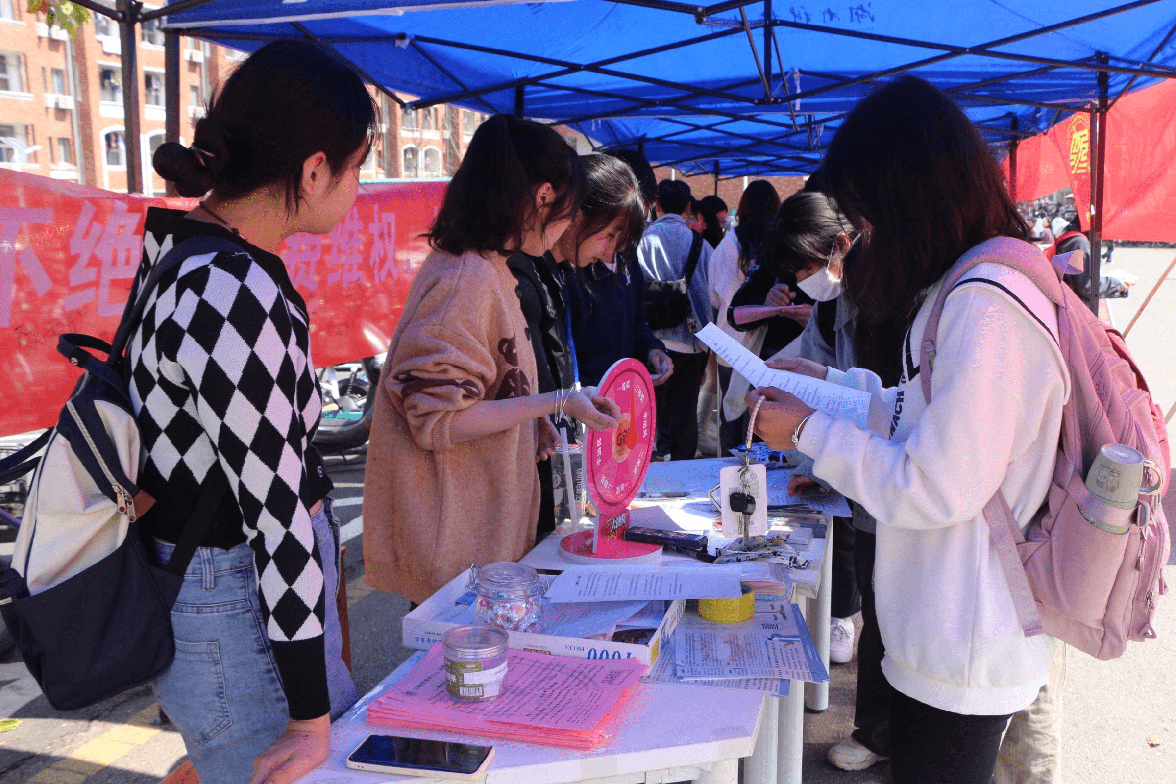 93a501f9d62e4af3bf03e29750dbe56c.png 93a501f9d62e4af3bf03e29750dbe56c.png