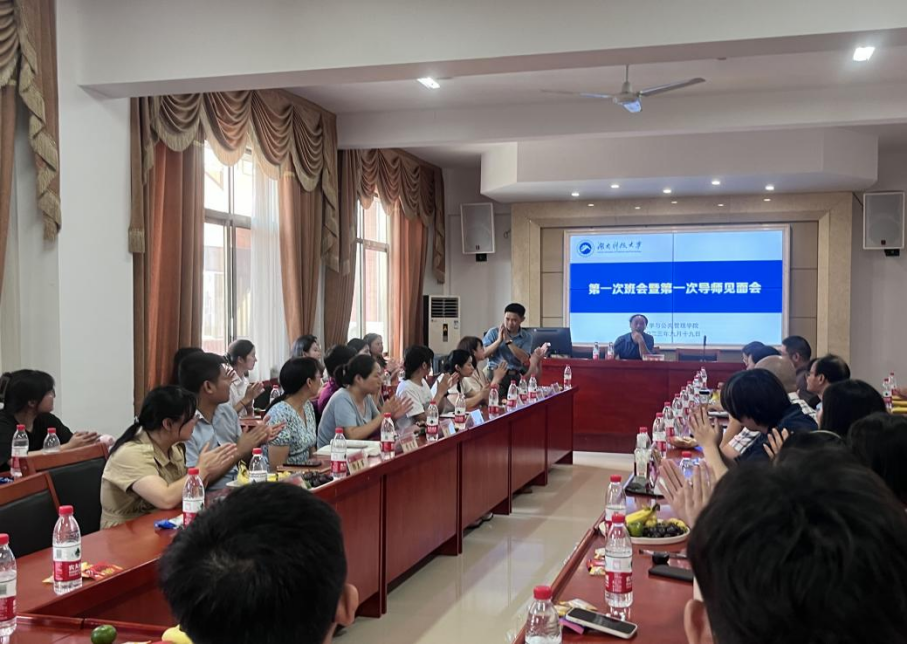 900c1895df7d4cc9a8a54c9cb7a2e860.png 900c1895df7d4cc9a8a54c9cb7a2e860.png