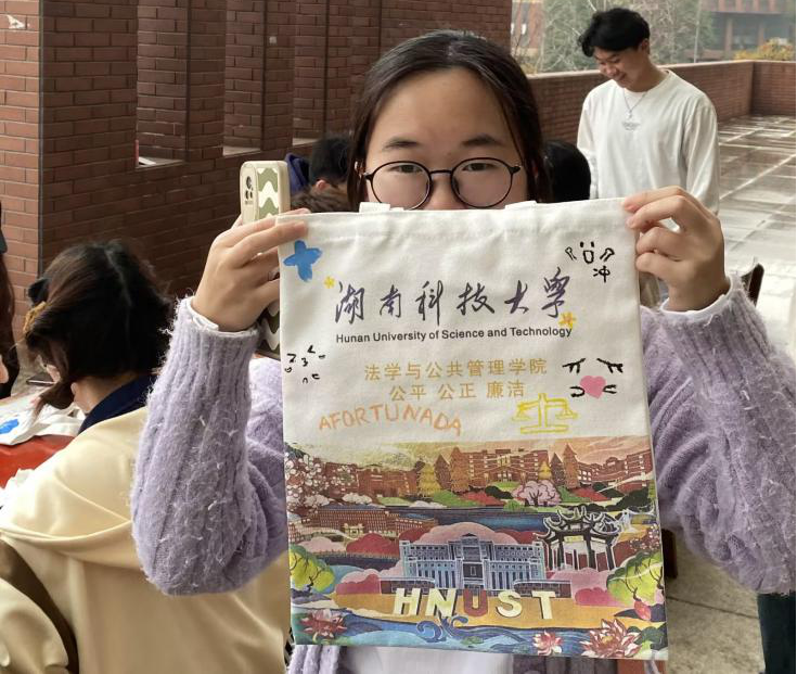 447b286e47d04756af317e8b559dc600.png 447b286e47d04756af317e8b559dc600.png